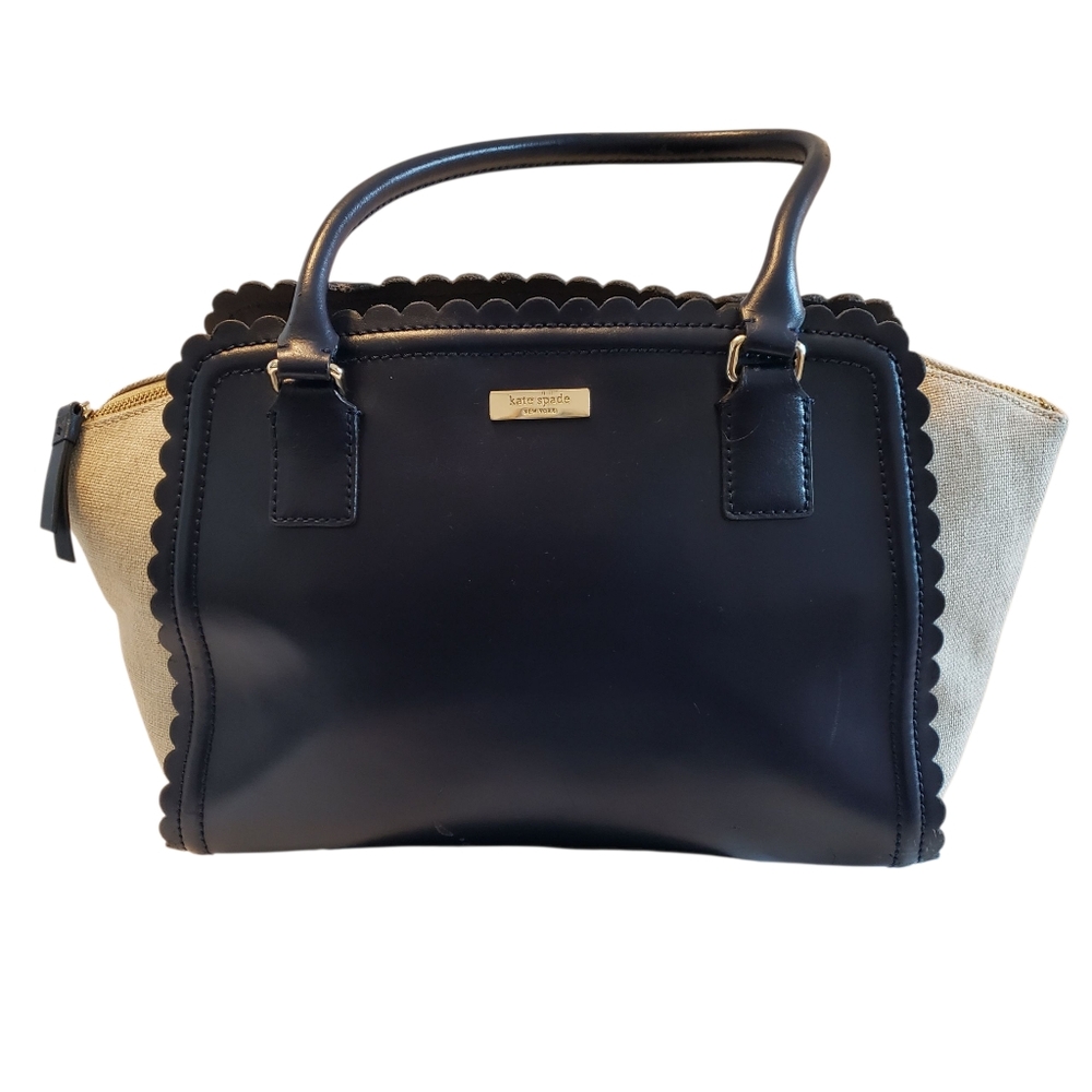 Kate Spade New York Scalloped-Edge Handle Bag Navy‎ Leather